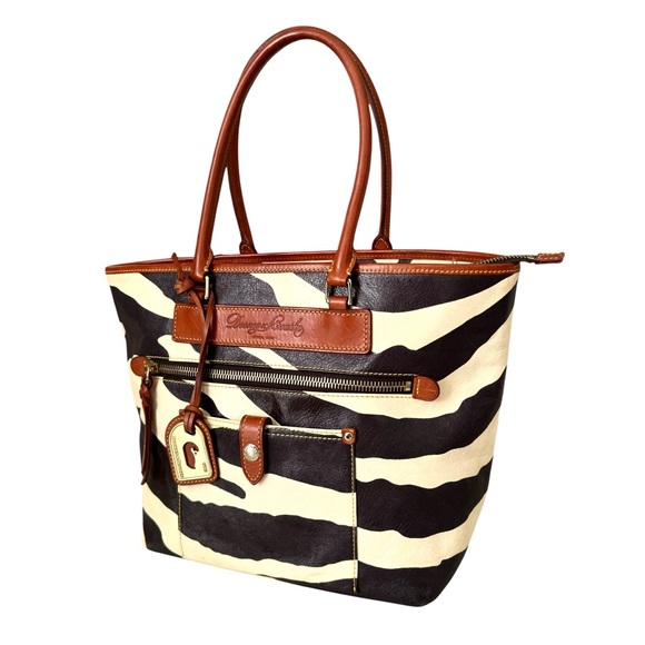 Dooney & Bourke Large Shoulder Bag Zebra Print Vachetta Leather - Picture 4 of 17